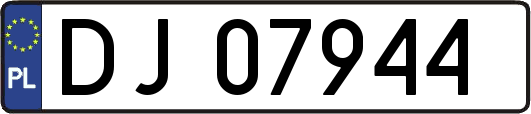 DJ07944