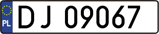 DJ09067