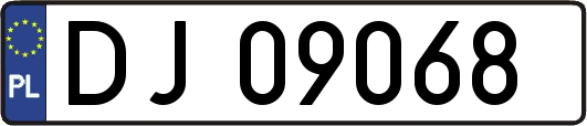 DJ09068