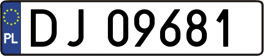 DJ09681