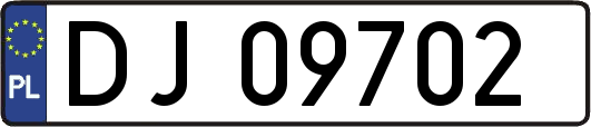 DJ09702