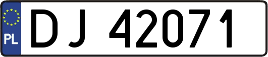 DJ42071