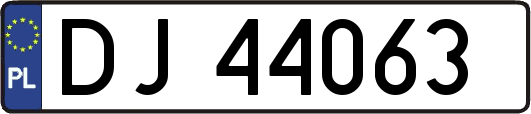 DJ44063