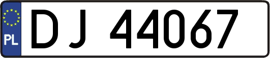 DJ44067