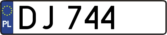 DJ744