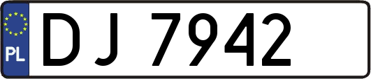 DJ7942