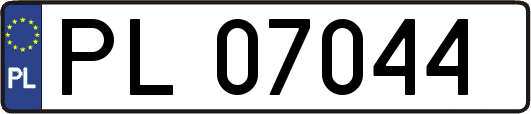 PL07044