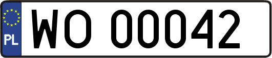 WO00042