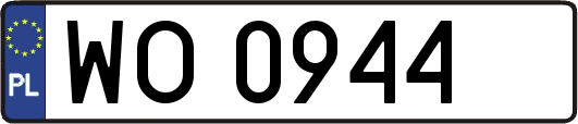 WO0944